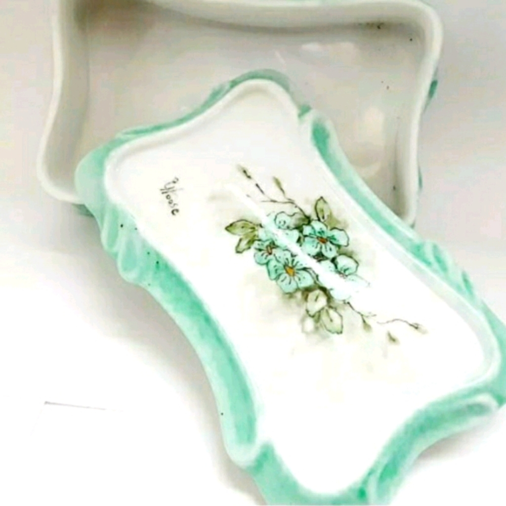 Vintage Thrift Home Decor Accents